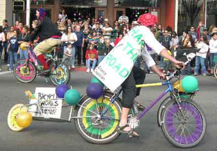 mardi-gras-cyclist