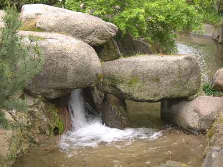 large-rocks